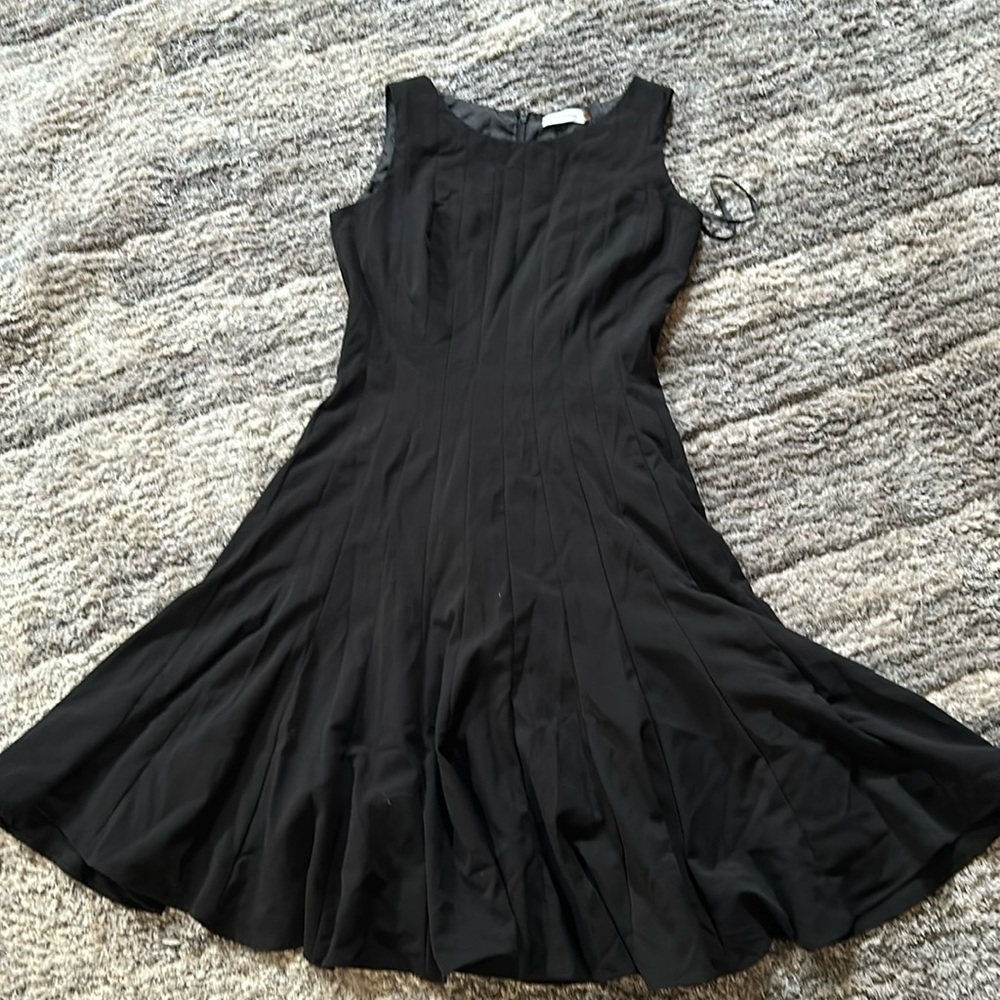 Calvin Klein women dress lined 4 black EUC